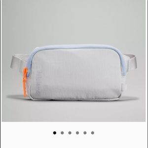 Lululemon mini belt bag